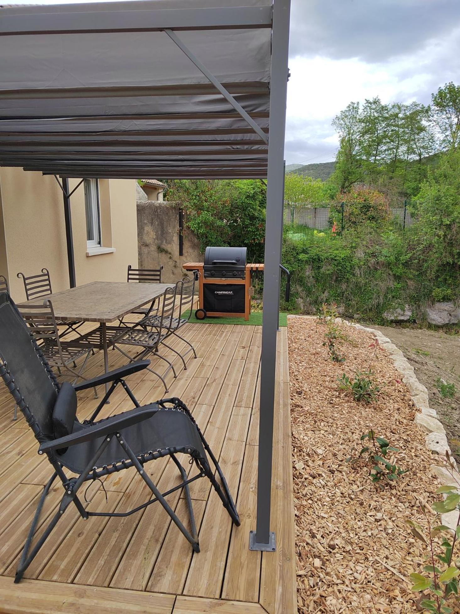 Gite Le Chaudron 1 A 7Pers Avec Piscine Villa Montclar-sur-Gervanne Exterior photo